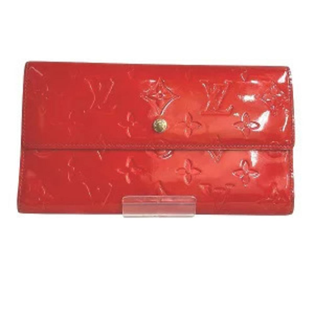Louis Vuitton Monogram Vernis Portefeuille Tresor International Tri fold Wallet
